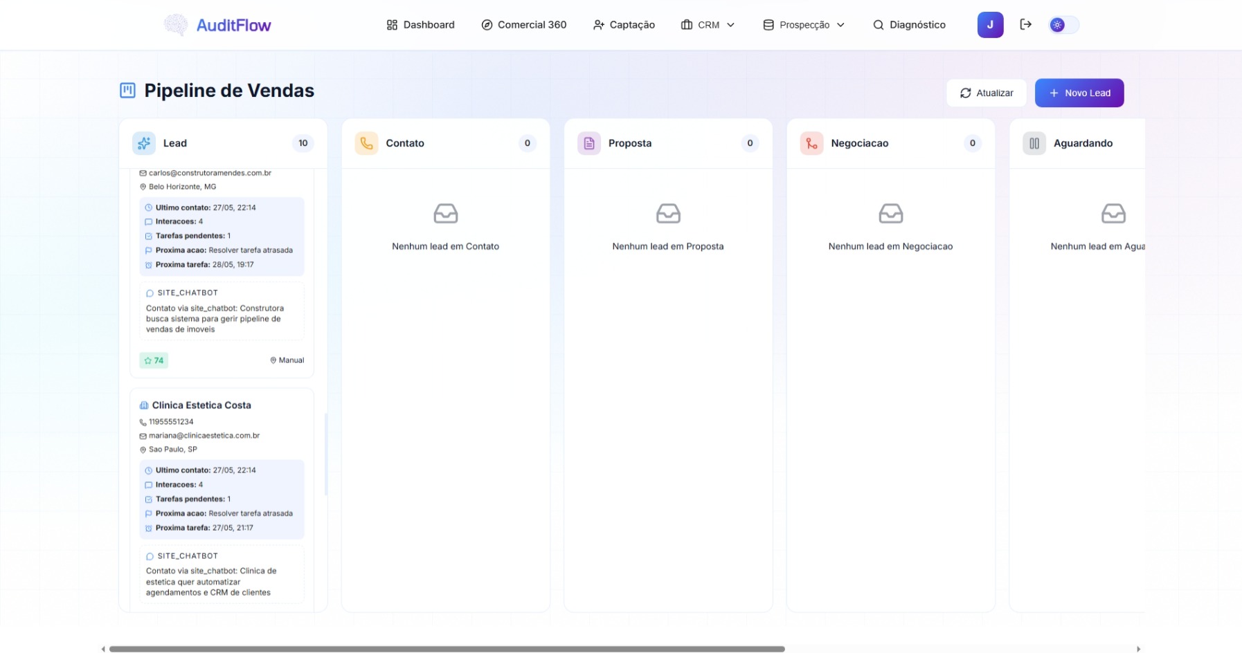 Pipeline Kanban de vendas com leads organizados por estágio